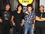 god-bless-siap-hentak-jakarta_20150804_163727.jpg