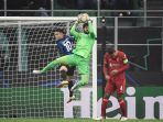 gol-salah-dan-firmino-benamkan-inter-milan-di-giuseppe-meazza_20220217_060006.jpg