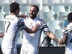 gonzalo-higuain-disambutrekan_20170415_225015.jpg