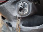 goresan-pada-dasbor-motor-karena-gantungan-kunci_20180921_125254.jpg
