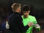 graham-potter-dan-kepa-arrizabalaga.jpg