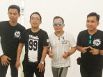 grup-band-wali-ajak-tanam-pohon_20161125_095031.jpg