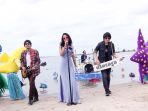 grup-musik-vierratale-diacara-sinetron-mermaid-in-love-2-dunia_20161206_150533.jpg