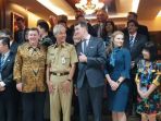 gubenur-jawa-tengah-ganjar-pranowo_20180723_170747.jpg