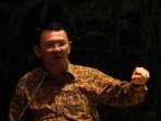 gubernur-ahok-hadiri-penyerahan-hadiyah-kontes-hackjak-2016_20161012_153054.jpg