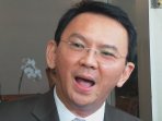 gubernur-ahok-konpers-pelarangan-operasi-aptb-di-kota_20160314_125549.jpg