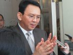gubernur-ahok-konpers-pelarangan-operasi-aptb-di-kota_20160314_125715.jpg