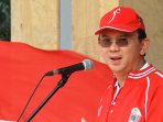 gubernur-ahok-lepas-kontingen-pon-dki-jakarta_20160909_153007.jpg