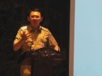 gubernur-ahok-resmikan-website-we-love-jakarta_20160509_140803.jpg