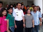 gubernur-ahok-warga-asli-bukit-duri-dan-kampung-pulo-senang-normalisasi-sungai_20160914_122802.jpg