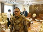 gubernur-bank-indonesia-agus-martowardojo_20170828_205408.jpg