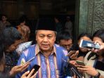 gubernur-bank-indonesia-perry-warjiyo_20181019_182419.jpg