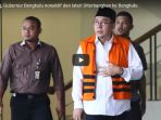 gubernur-bengkulu-nonaktif-dan-isteri-diterbangkan-ke-bengkulu_20170919_141112.jpg