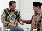gubernur-dki-ahok-dan-ketua-bpk-harry-ashar-azis-terlihat-mesra_20160503_141520.jpg