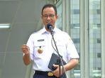 gubernur-dki-jakarta-anies-baswedan-mendampingi-presiden-joko-widodo.jpg