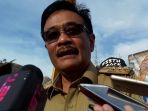 gubernur-dki-jakarta-djarot-saiful-hidayat-saat-ditemui-usai-meninjau-pel_20170927_085706.jpg