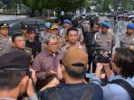 gubernur-jawa-barat-ahmad-heryawan-aher_20161029_090151.jpg