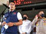 gubernur-jawa-barat-ridwan-kamil-diperiksa-polda-jabar_20201216_223043.jpg