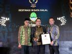 gubernur-jawa-barat-ridwan-kamil-pada-malam-penganugerahan-anugerah-syariah.jpg