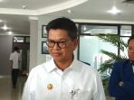 gubernur-kalimantan-utara-irianto-lambrie_20170816_142758.jpg