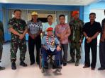 gubernur-kalteng-temui-penerjun-payung-pertama-imanuel-nuhan_20160824_105634.jpg