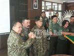 gubernur-ntt-panglima-tni-kodam-ix-udayana-dan-gubernur-bali_20170810_145622.jpg