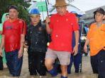 gubernur-olly-dondokambey-kunjungi-banjir.jpg