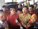 gubernur-riau-arsyadjuliandi-rachman_20161223_140611.jpg