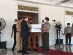 gubernur-riau-syamsuar-pada-acara-apel-siaga.jpg