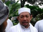 gubernur-tandingan-fpi-ahok_20141110_174058.jpg