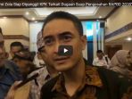 gubernur-zumi-zola-siap-dipanggil-kpk-terkait-dugaan-suap-pengesahan-rapbd-2018_20171207_150733.jpg