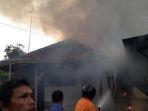 gudang-batin-terbakar_20180113_103953.jpg