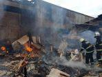 gudang-limbah-drum-di-bandung-terbakar.jpg
