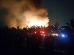 gudang-terbakar_20180916_074235.jpg