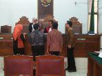 gugatan-ikan-koi-nih2.jpg