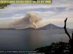gunung-anak-krakatau-kamis-322022.jpg