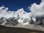 gunung-everest-eghn.jpg