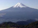 gunung-fuji-di-antara-perfektur-yamanashi-dan-shizuoka.jpg
