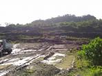 gunung-habis-ditambang_20151227_171127.jpg