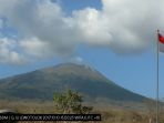 gunung-ili-lewotolok-di-kabupaten-lembata-provinsi-nusa-tenggara-timu_20171011_112010.jpg
