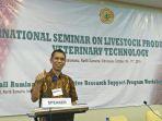 guru-besar-universitas-sumatera-utara-yusuf-leonard-henuk.jpg