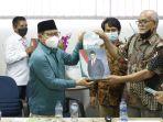 gus-muhaimin-menghadiri-talkshow-di-kantor-tribun-timur.jpg
