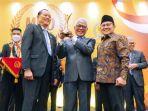 guspardi-gaus-persembahkan-mkd-award.jpg