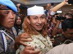 habib-bahar-bin-smith-saat-sidang-di-pn-bandung.jpg