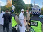 habib-umar-assegaf-pukul-petugas.jpg