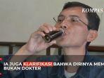 hadi-pranoto-saat-meminum-ramuan-herbal-temuannya.jpg