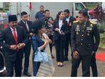 hadi-tiba-di-istana.jpg