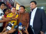 haji-lulung-ke-bareskrim-polri_1_20150430_111531.jpg