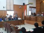 hakim-pengadilan-negeri-jakarta-selatan-tolak-praperadilan-buni-yani_20161221_180942.jpg