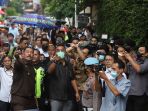 hakim-periksa-tkp-pembunuhan-brigadir-j_20230104_171037.jpg